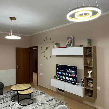 Apartment Hearth Of Tirana